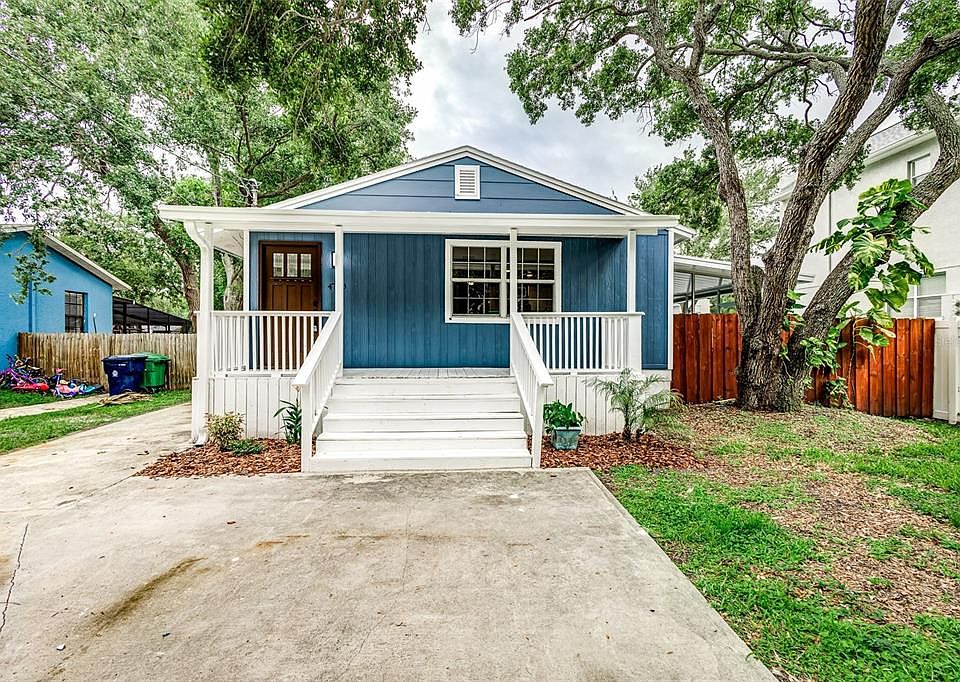 1st image of 4708 W PAXTON AVENUE