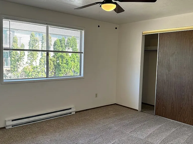 Chandele Apartments — Photo 12