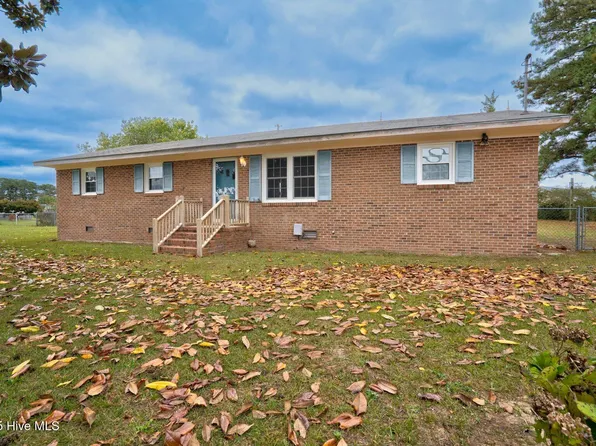 5493 Pine Street, Bailey, NC 27807