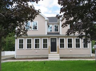 44 Messinger St #44, Canton, MA 02021