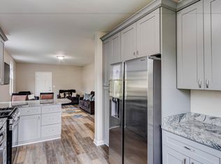 2620 Daisy Ave, Baltimore, MD 21227
