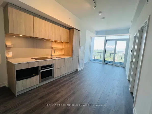 28 Ann St, Mississauga, ON