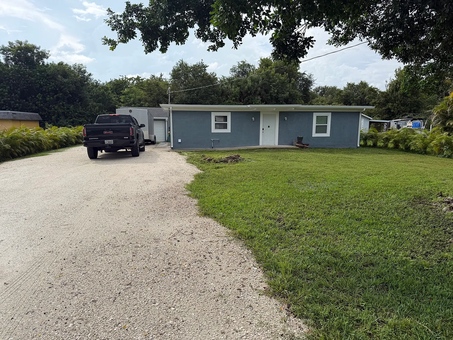 2 bed, 924 sqft, $1,800 — Photo 1
