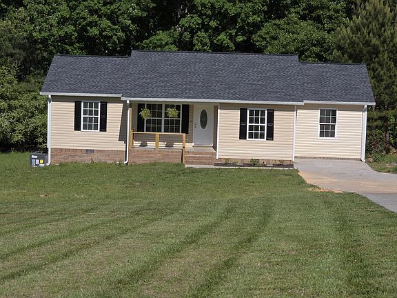 3rd image of 207 Millsap Rd