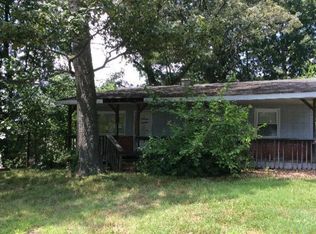 1420 Dorsey St, Greensboro, NC 27407
