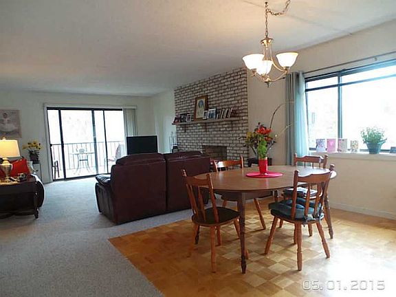 2nd image of 650 E Greenwich Ave APT 5-311