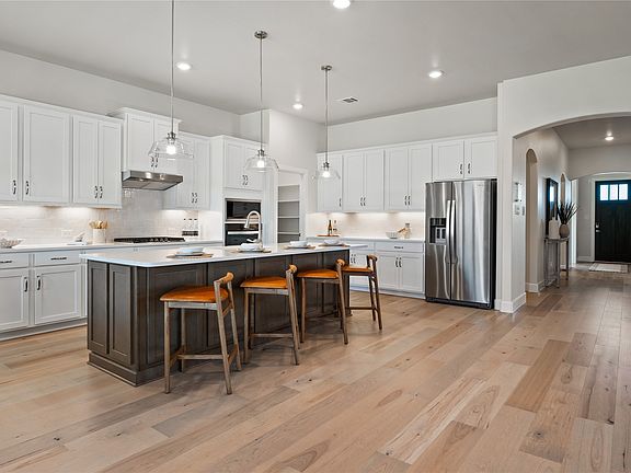 3rd image of 215 Maritime Ct