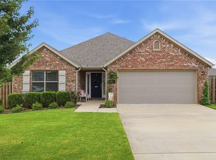 491 La Riata St, Fayetteville, AR 72730