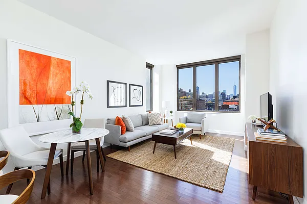 Sold by Compass | media 1