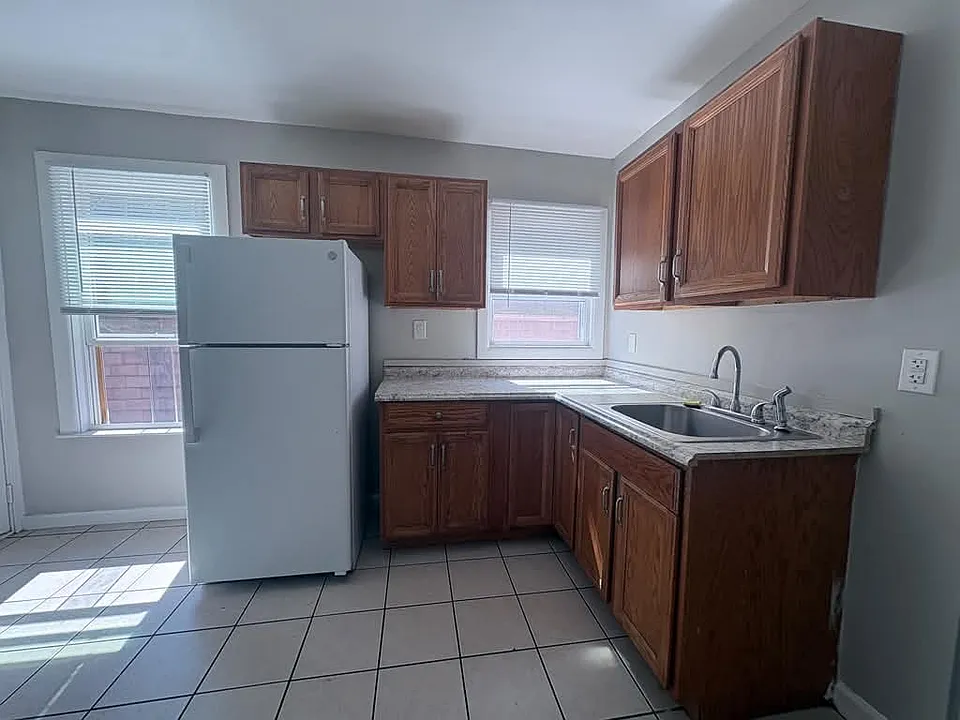 769 Dixwell Ave #A