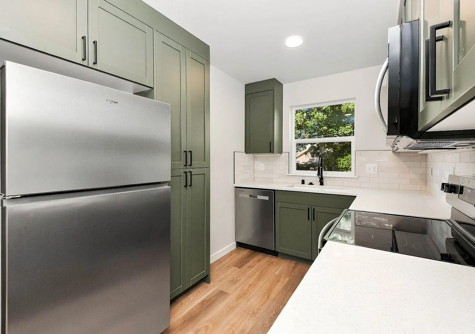 1019 Jersey Street — Photo 2