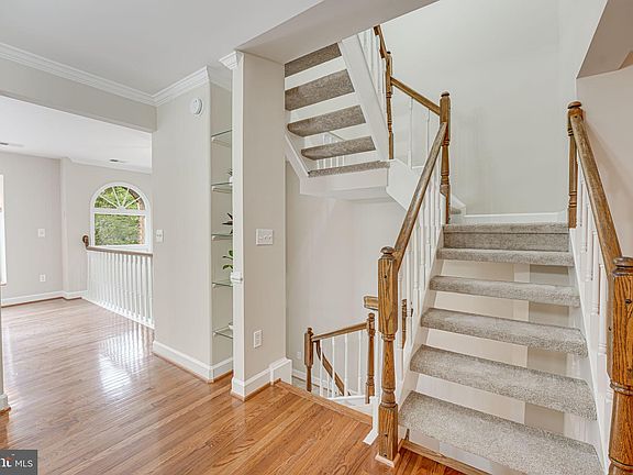 2nd image of 3919 Green Look Ct