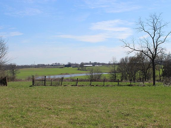 5th image of 1874 Poindexter Rd