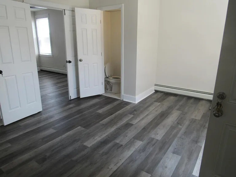 442 Folcroft St #A — Photo 10