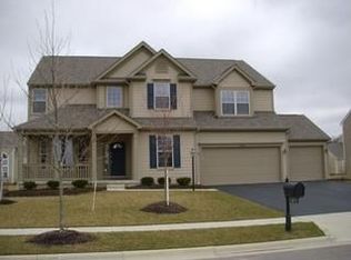6876 Bishops Crossing Cir, Dublin, OH 43016