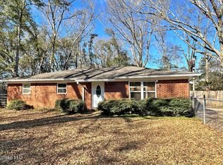 161 Meadow St, Lucedale, MS 39452