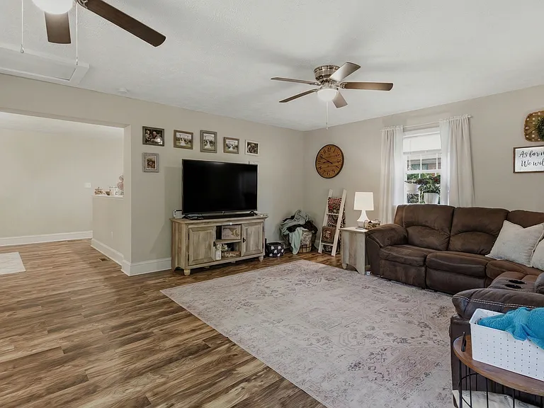 1531 Palmer Dr — Photo 21