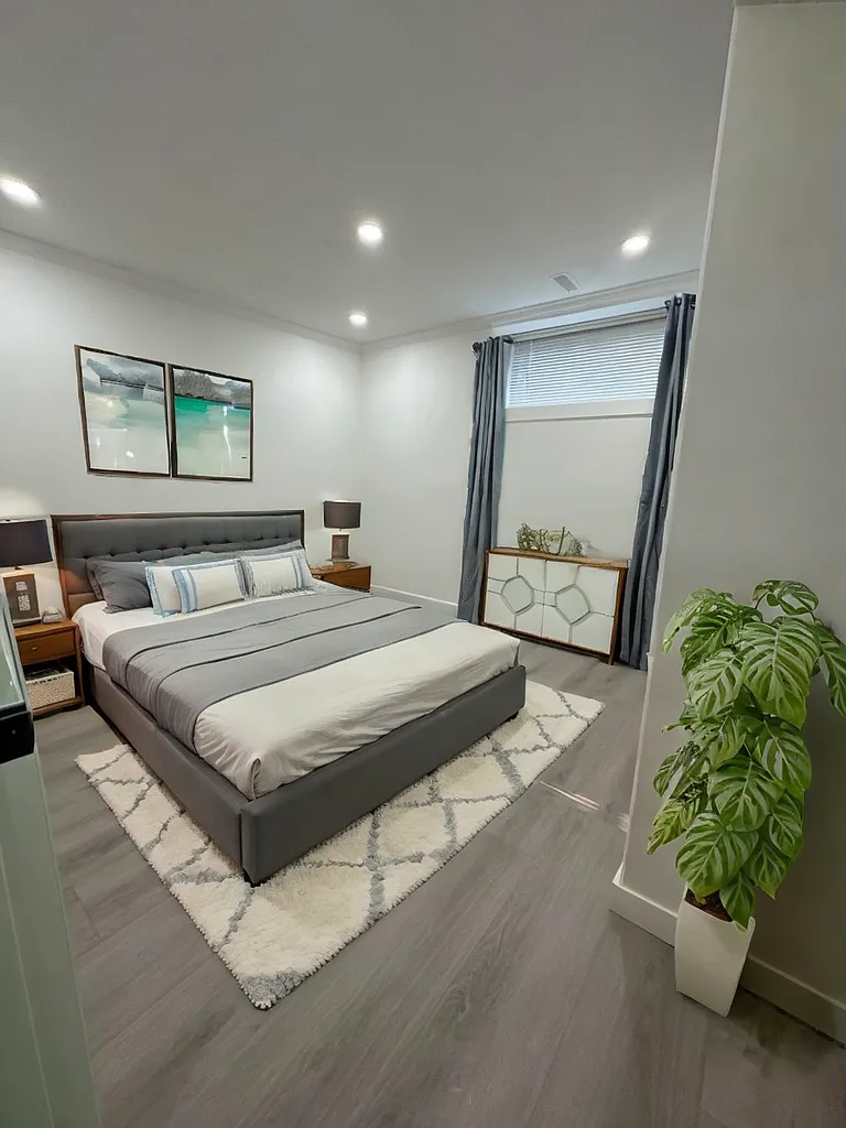 2 bed, $2,000 — Photo 3