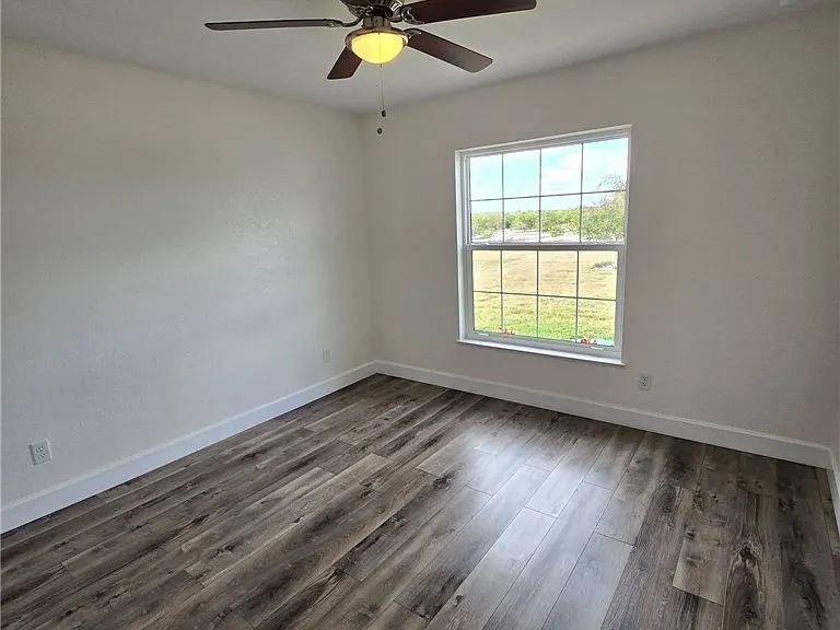 120 Clinton Ave — Photo 25