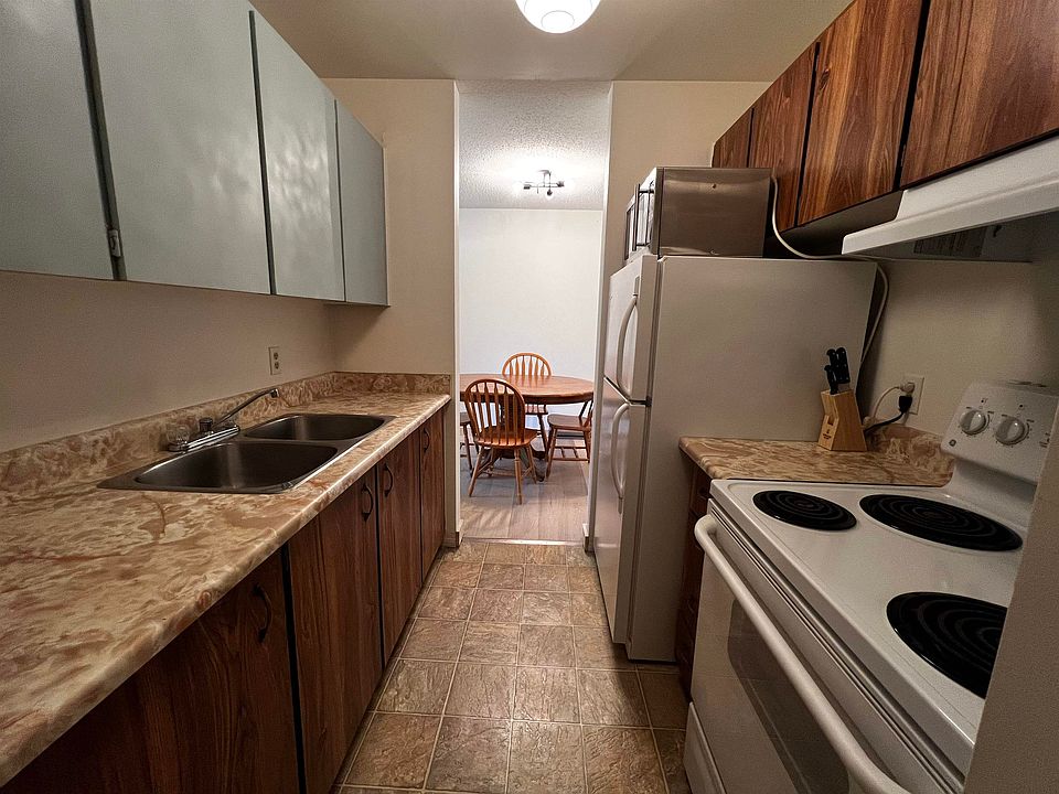 212 Spieker Ave Tumbler Ridge, BC, V0C2W0 Apartments for Rent Zillow