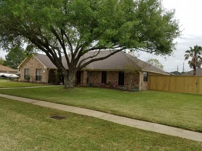 2305 Oak N, Nederland, TX, 77627