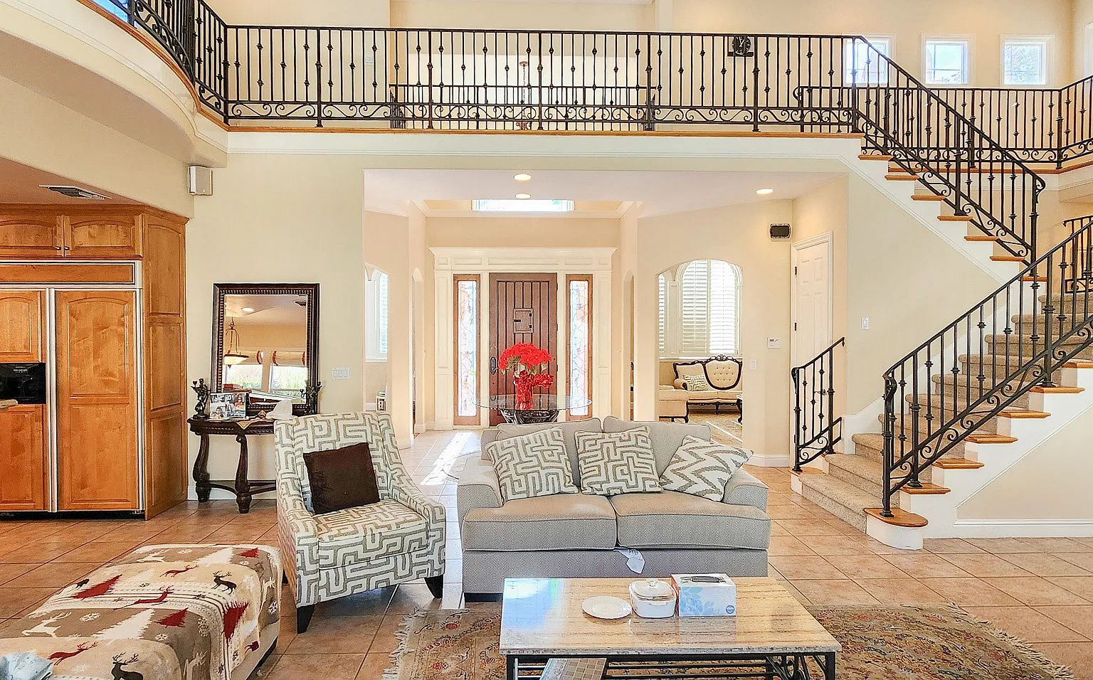 Los Lagos Cir S, Granite Bay — Photo 2