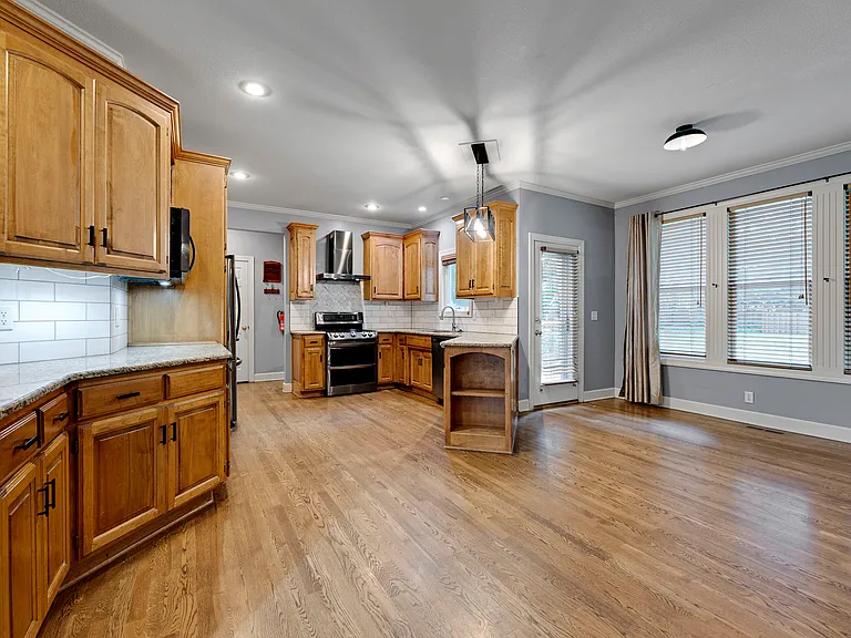 14090 S Greenwood St #1 — Photo 6
