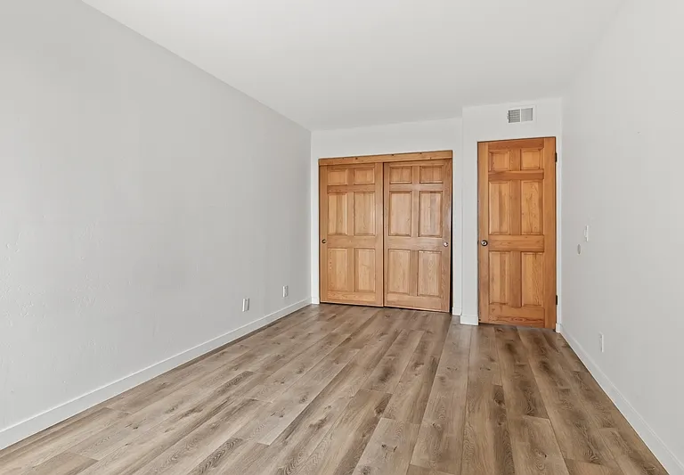 2594 Montgomery Ave #1 — Photo 12