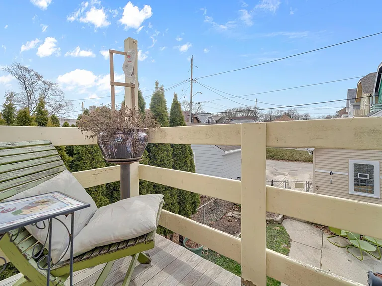 609 E Russell Ave — Photo 9
