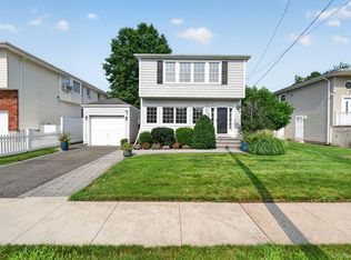 615 Briggs Street, Bellmore, NY 11710