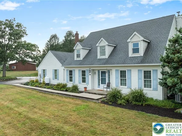 6909 Country Spring Rd, New Tripoli, PA 18066