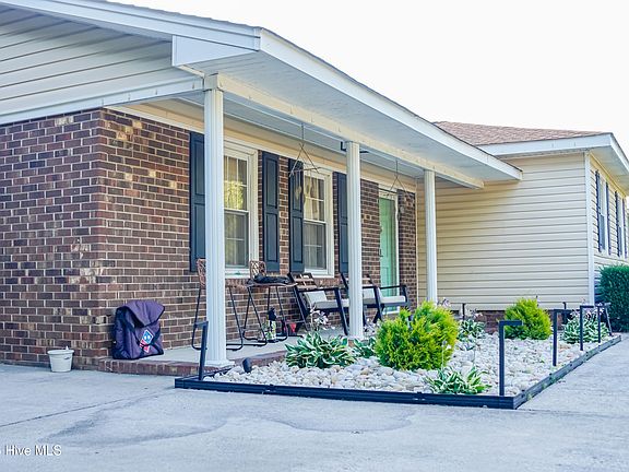 2nd image of 619 Devon Place