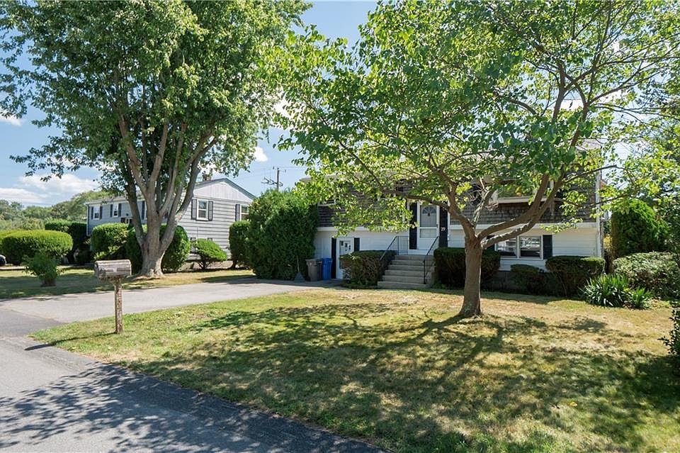 29 Reardon Dr, Middletown, RI 02842 Zillow