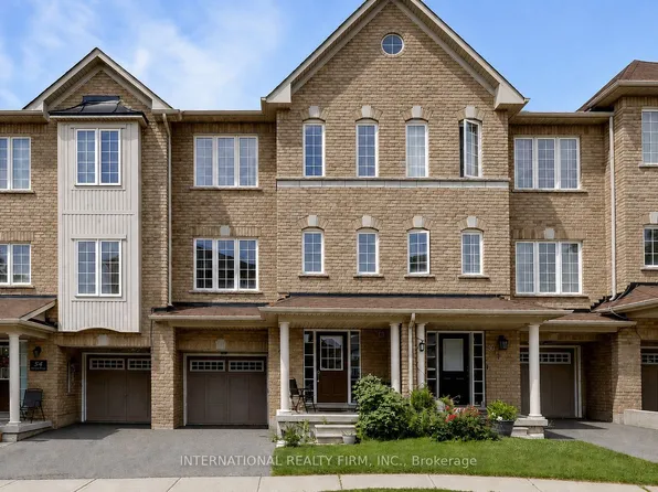 56 Arizona Dr, Brampton, ON L6Y 0R6