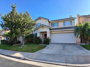 365 Camden Ct, Corona, CA 92879