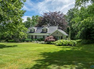 2534 Edgehill Rd, Toledo, OH 43615