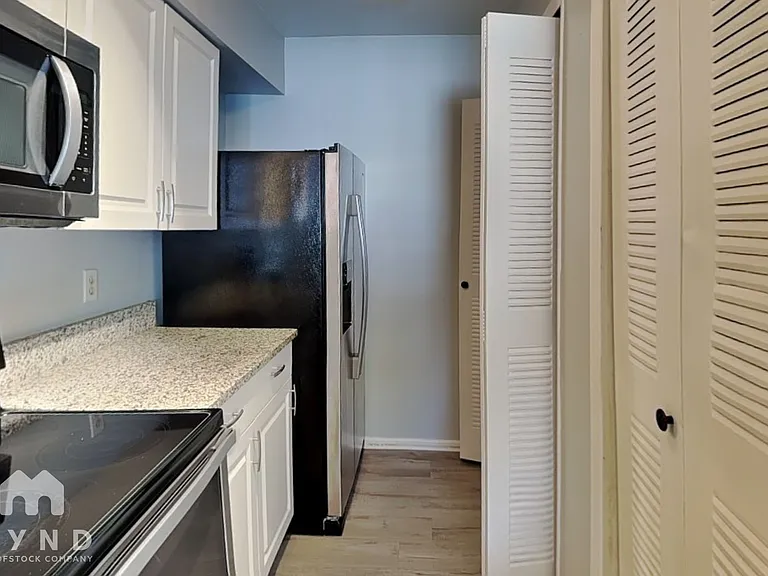 107 Northlake Dr — Photo 6