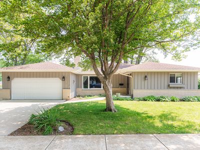 102 Mattek Ave, Dekalb, IL, 60115