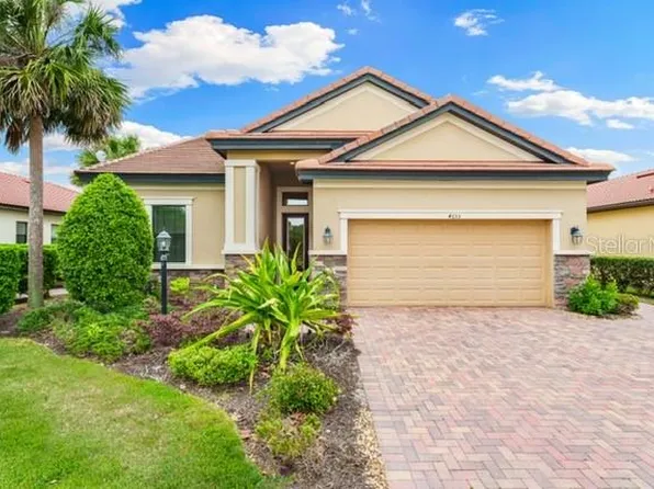 4653 Royal Dornoch Cir, Bradenton, FL 34211
