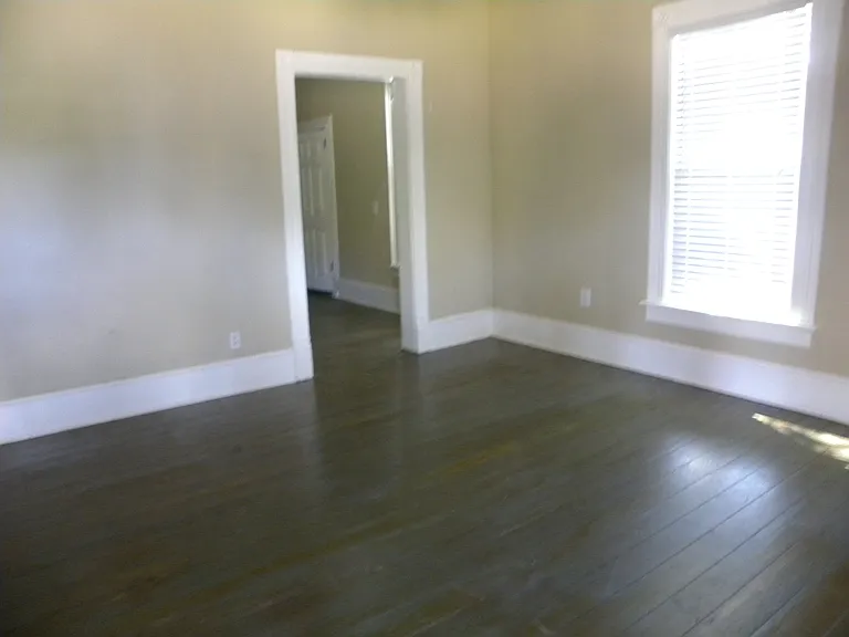 1001 Coleman Ave #1 — Photo 2