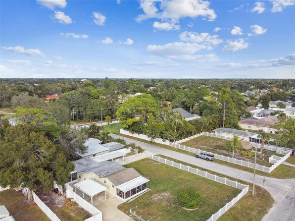 2055 DOUD STREET #A and B, SARASOTA, FL 34231