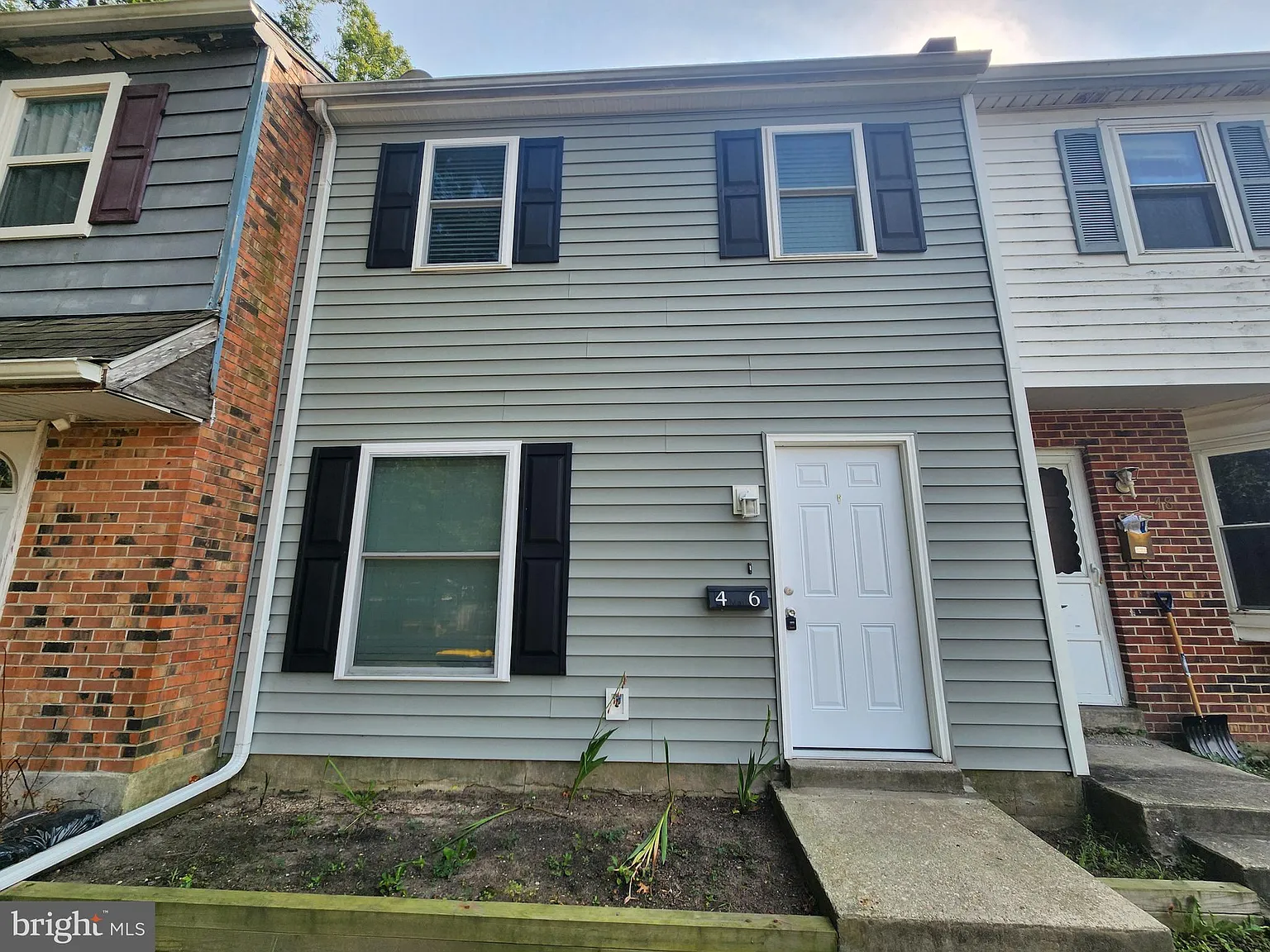 3 bed, 1.5 bath, 1473 sqft, $1,600 — Photo 2