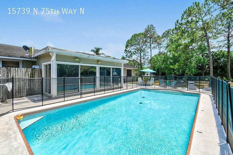 15739 75th Way N