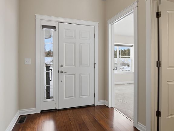 3rd image of 4588 Kodiak Dr
