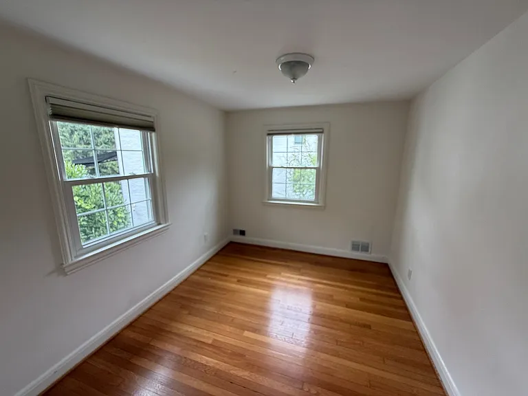 5200 Massachusetts Ave — Photo 24