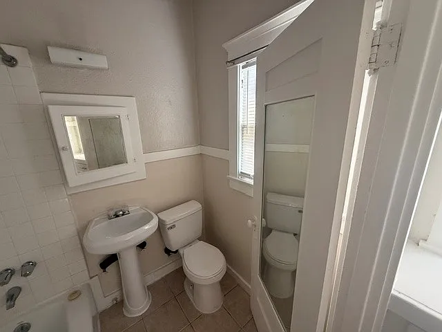 4226 E 4th St #6 — Photo 11