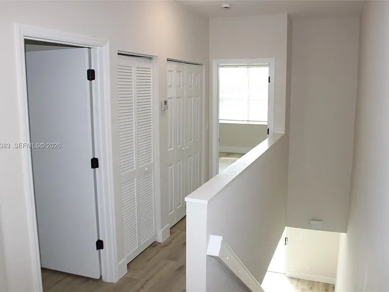1820 Salerno Cir — Photo 33