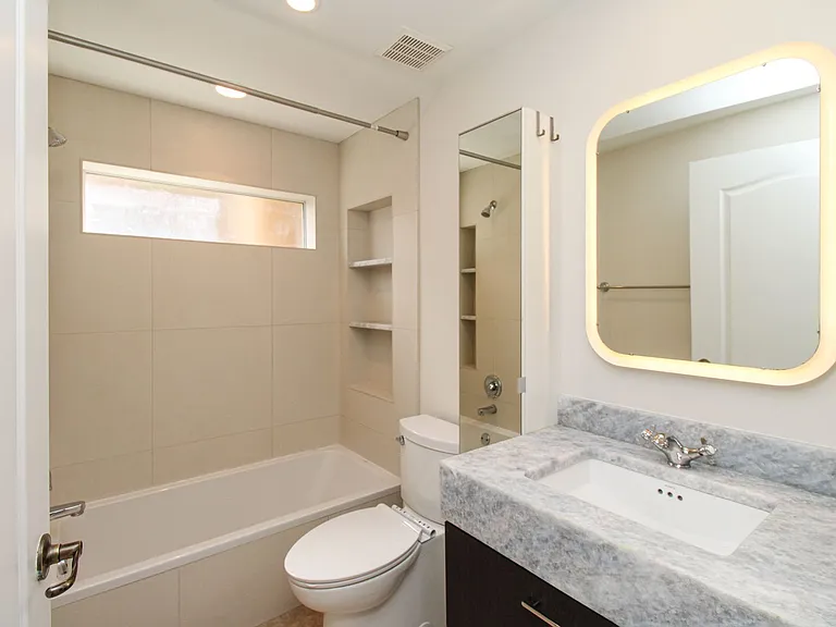 15077 Cortona Way — Photo 17