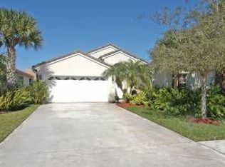 3319 SE Fairway Oaks Trl, Stuart, FL 34997
