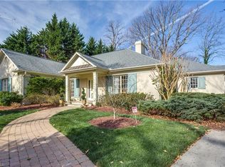 1106 Dover Rd, Greensboro, NC 27408